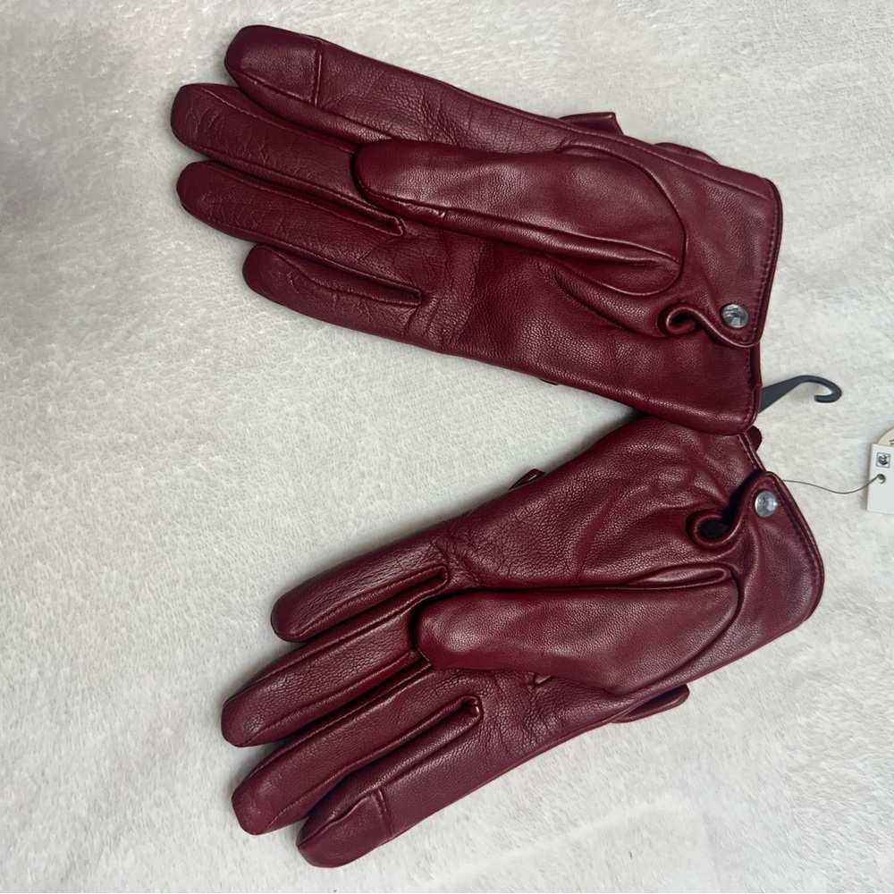 Aqua Red Leather Gloves with Bow - Picture 2 of 4
